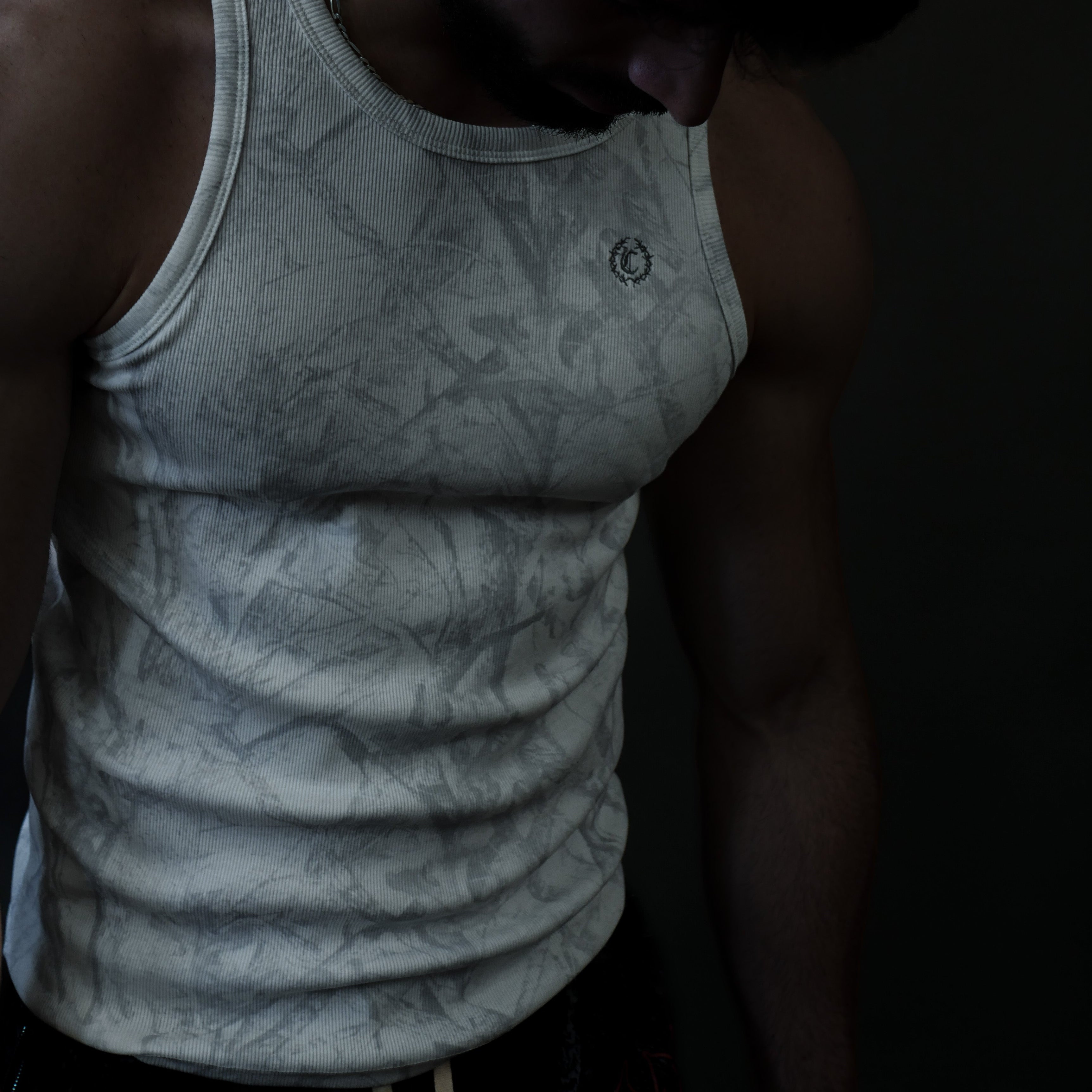 IVORY-CAMO CREATURE BEATER